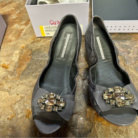 NIB Vera Wang Lavender leather ballet flats Charcoal Gray never worn 11 NEW HTF! - Picture 4 of 11
